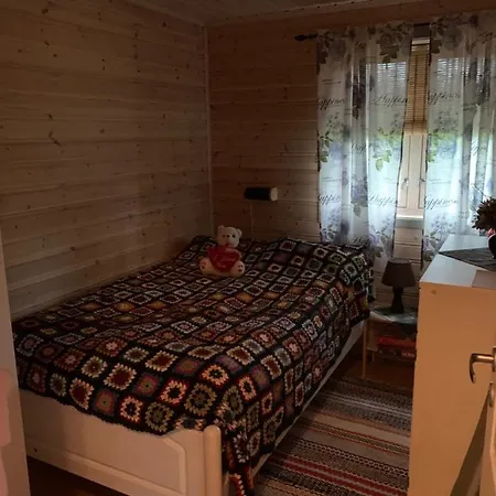 Lykkebo, Skjoldehamnveien 1151, Nygard, Andoy Alpesi faház *
