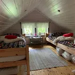 Alpesi faház Lykkebo, Skjoldehamnveien 1151, Nygard, Andoy Risøyhamn